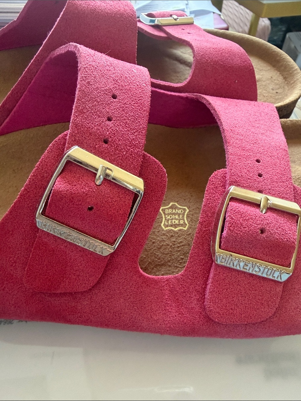 Birkenstock Women's Arizona Suede NWOB-size 9-Hot Pink /Fuchsia - Picture 3 of 6